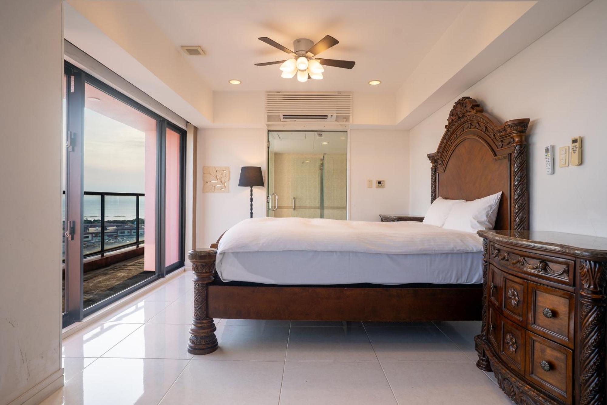 Royal Hotel Yomitan Dış mekan fotoğraf